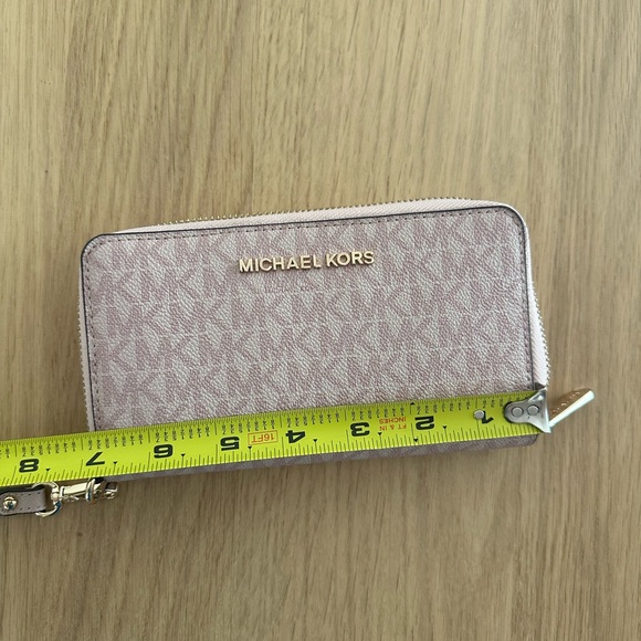 Michael kors Wristlet wallet - Picture 9 of 10